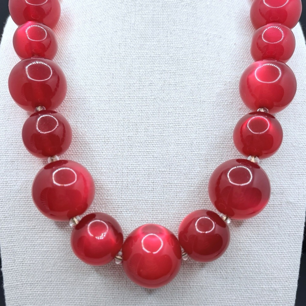 Vintage Joan Rivers Chunky Acrylic Lucite Moonglow Necklace Cranberry 21"